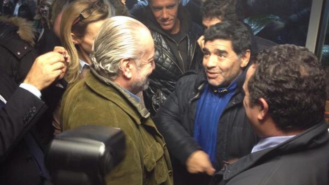 De Laurnetiis Maradona