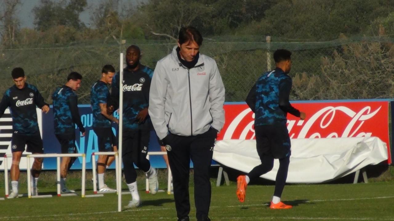 Conte allenamento Napoli