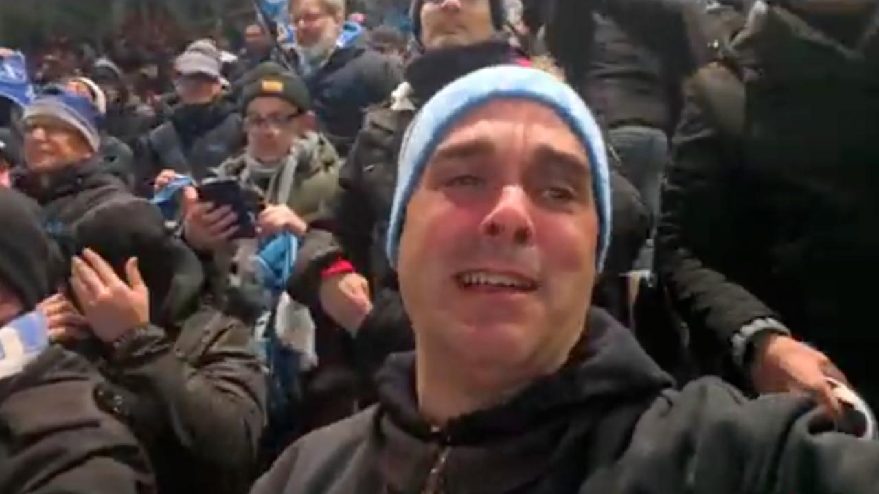 Tifoso del Napoli a Bergamo