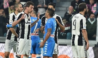 Juventus, Mandzukic Higuain e Bonucci