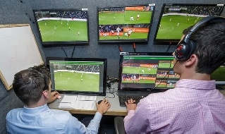 VAR