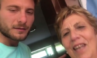 Ciro Imobile e la nonna salutano tutti su Instagram