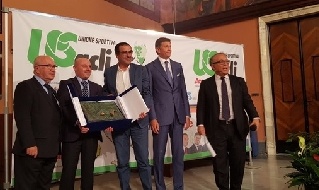 Maurizio Sarri riceve il premio Bearzot