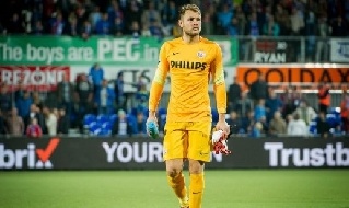 Jeroen Zoet è un calciatore olandese, portiere del PSV Eindhoven e della nazionale olandese