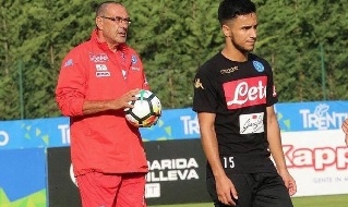 Adam Ounas e Maurizio Sarri: il giocatore ha svolto lavoro differenziato