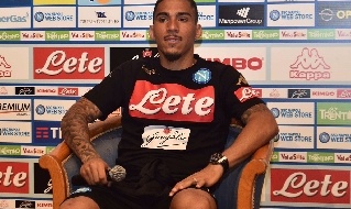 Dimaro Folgarida, Allan: "Possiamo diventare il centrocampo più forte, ci stiamo lavorando. Lo scudetto è un sogno di tutti"
