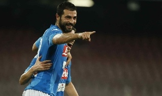 Napoli-Nizza 2-0, Albiol: "Il 3-0 sarebbe stato fondamentale, ora ci sarà da soffrire"