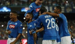 Napoli-Nizza 2-0