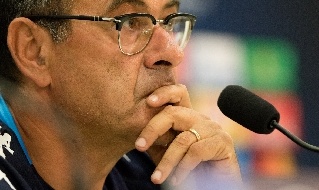Maurizio Sarri in conferenza stampa alla vigilia di Nizza - Napoli