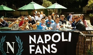 Il club Napoli a Londra è salvo