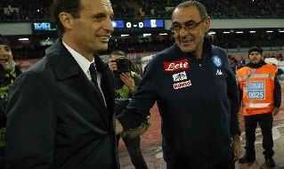 Massimiliano Allegri, allenatore della Juventus, e Maurizio Sarri, allenatore del Napoli