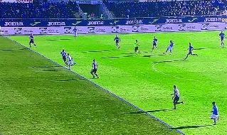 La linea del fuorigioco sul gol di Mertens a Bergamo