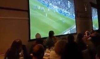Il ristorante Ribalta in festa al gol del Napoli