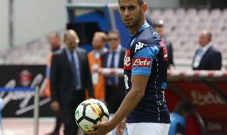 Ghoulam con la divisa del Napoli