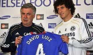 David Luiz, Chelsea. De Laurentiis lo vuole con uno sconto cedendo Sarri