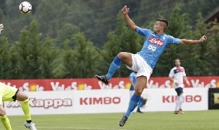 Alberto Grassi in gol in Napoli - Gozzano