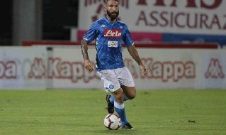 Lorenzo Tonelli con la maglia del Napoli