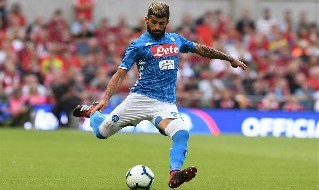 Elseid Hysaj in azione con la maglia del Napoli