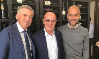 Ancelotti in compagnia di Guardiola e Sacchi