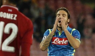 Simone Verdi si dispera in un match con la maglia del Napoli