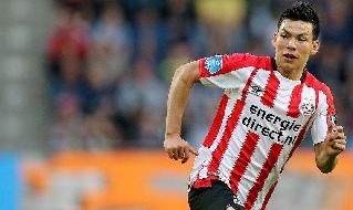 Hirving Lozano con la maglia del PSV