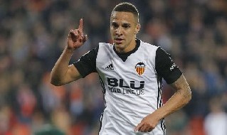 Rodrigo, attaccante o ala del Valencia e della nazionale spagnola
