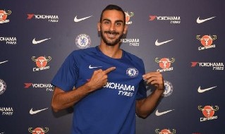 Zappacosta con la maglia del Chelsea