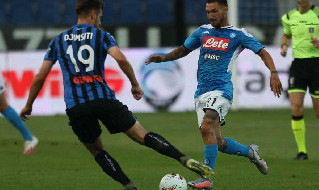 Matteo Politano è un calciatore italiano, attaccante del Napoli