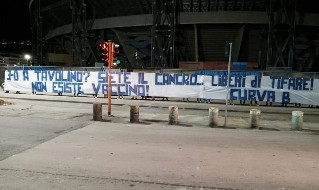 Juventus-Napoli, striscione San Paolo