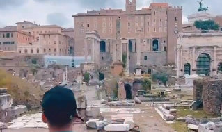 Kat e Mertens a Roma