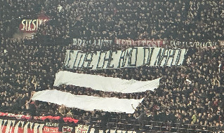 Striscione Milan