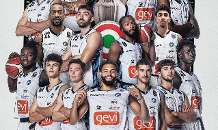 I complimenti della Ssc Napoli alla Gevi Napoli Basket per la conquista  della Coppa Italia -  mobile