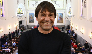 Antonio Conte incontra i detenuti a Poggioreale