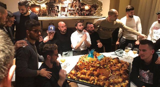 Napoli a cena da Concettina ai Tre Santi Oliva a CN24