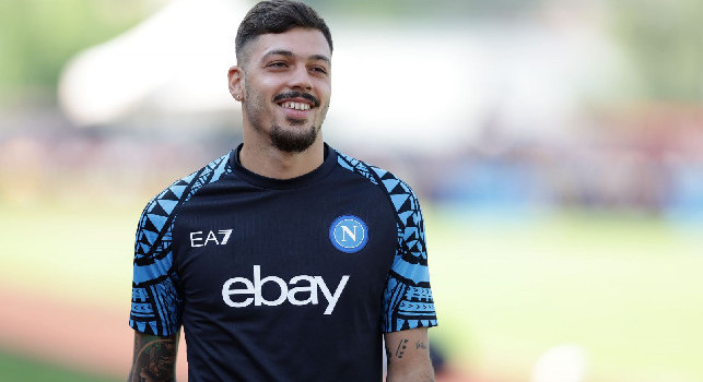Dedica speciale per Gaetano: "Papà sei il nostro uomo, eroe e calciatore  preferito. Ti amiamo tanto" | FOTO - calcionapoli24.it mobile